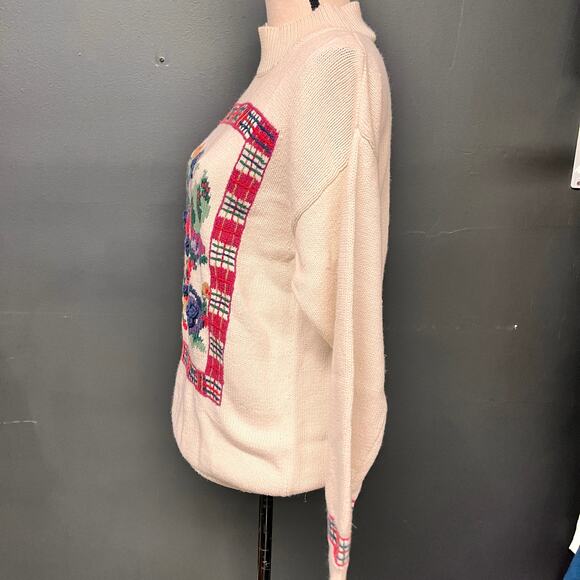 women's SM vintage floral intarsia mock neck sweater plaid off white pink purple - Picture 2 of 8